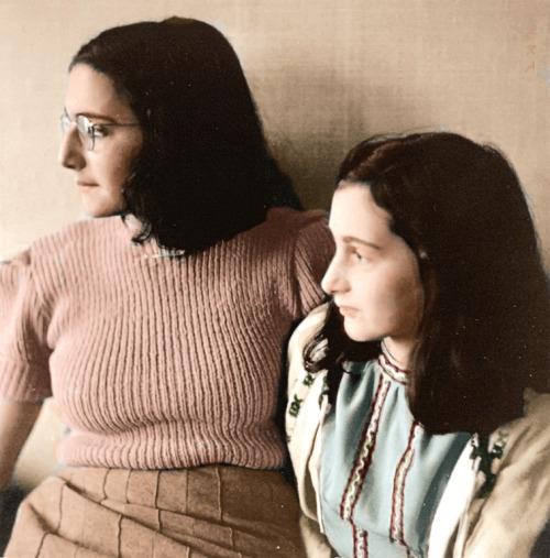 aethelfleds:Margot and Anne Frank, circa 1942 #anne frank#margot frank#wwii#ww2
