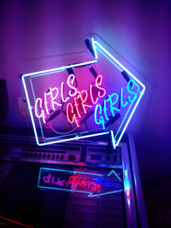 Cultivates:  Chris Bracey- The Neon Man- Who Has Created Signs For The Likes Of Tim