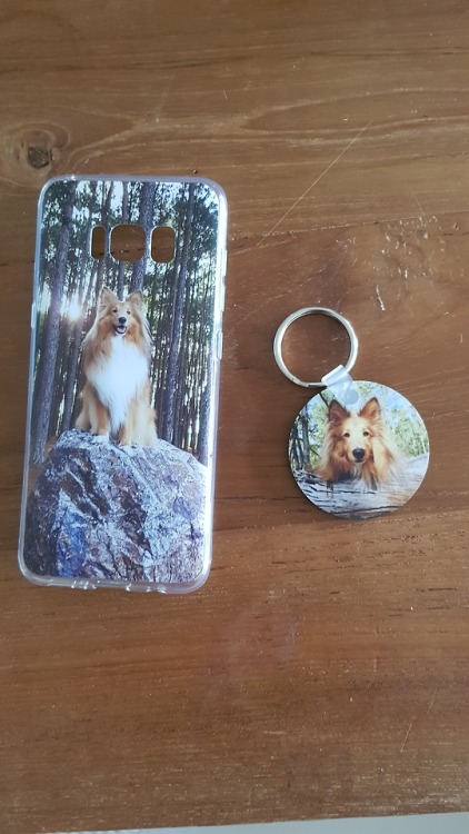 My new phone case and key ring came today and I&rsquo;m in love!