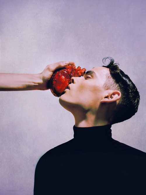 crossconnectmag:Surreal Photo Manipulations by Marwane PallasMarwane Pallas is a French student in a