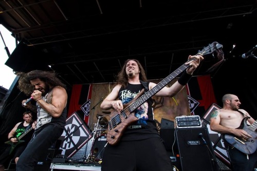 im-mcgiveth:  Job For A Cowboy at Mayhem Festival.. 