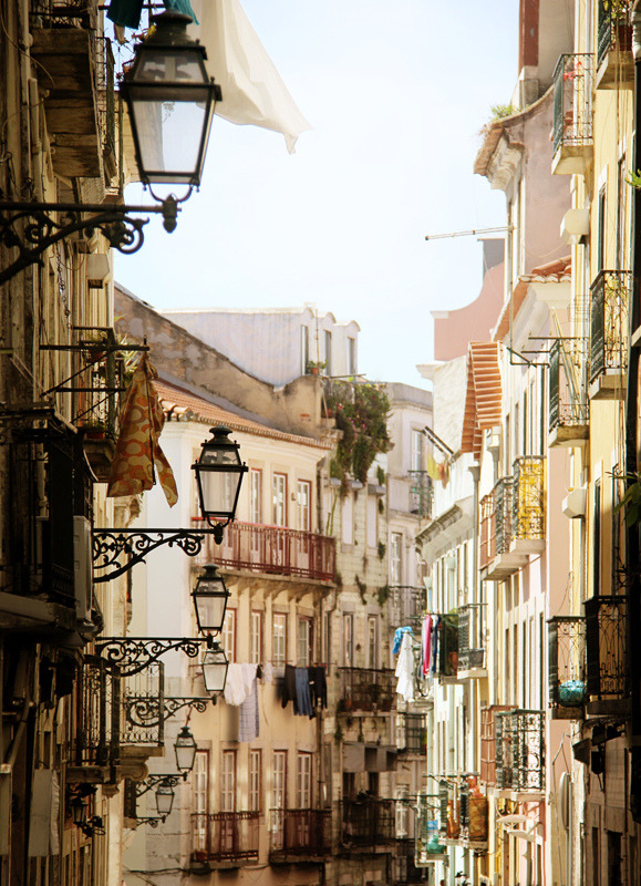 travelingcolors:  Spring wash day, Lisbon | Portugal (by .Ania.)