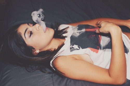heymynameisandrea:  ▲ Tumblr  Instagram  Facebook ▲