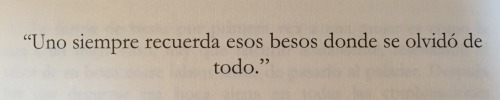 everyday-a-new-adventure:Con las alas en llamas. - Germán Renko ♡♡♡♡♡♡