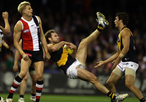 maleathleteirthdaysuits: Shane Tuck (AFL) born 24 December 1981