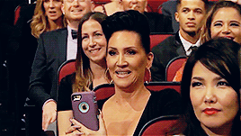 hailempress:  Someone turn Michelle holding her iPhone into a meme