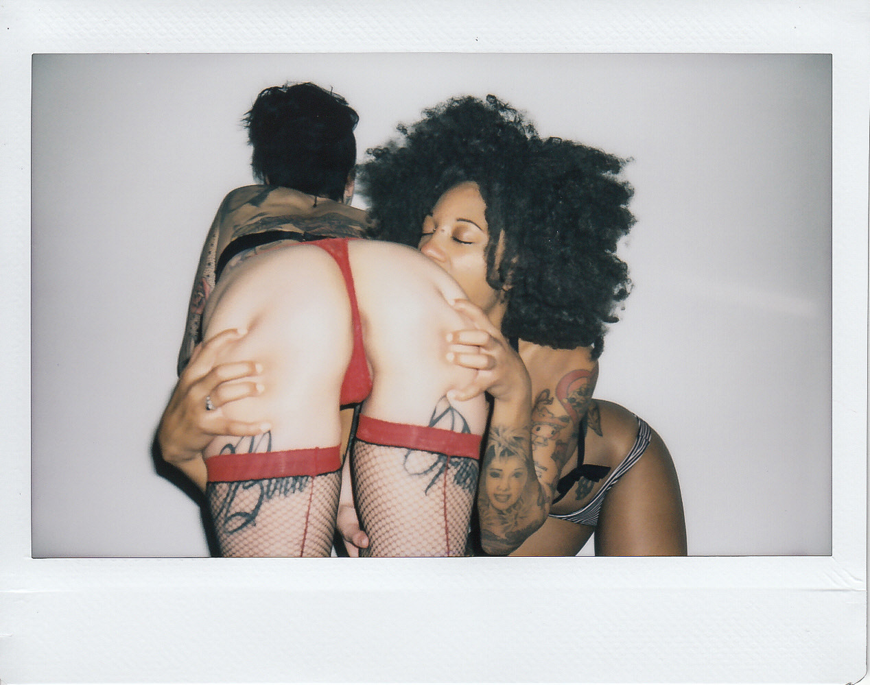 missjessajordan: Check out my first ever polaroids only set - DIRTY POLAROIDS - now