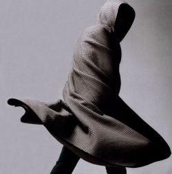 labsinthe:  &ldquo;Legends Of The Fall&rdquo; Carmen Kass photographed by David Sims for Harper’s Bazaar 2001