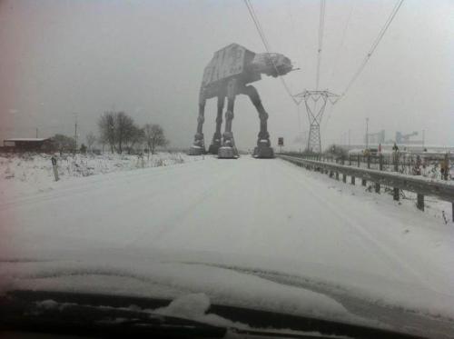 yggdrasilly:In the coming days, drivers are warned about the snow, ice and the inevitable Imperial a