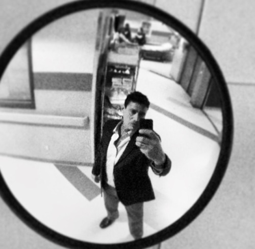 fyeahnbcnightshift:The legendary Steven Bauer (Scarface, Breaking Bad) on the set of NBC’s new show 