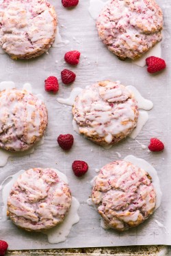 sweetoothgirl:   Raspberry White Chocolate