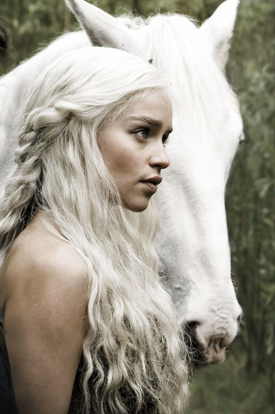 paleskinnybitxh:  Khaleesi | via Tumblr on We Heart It - http://weheartit.com/entry/64509222/via/skinnylegsandthighgap