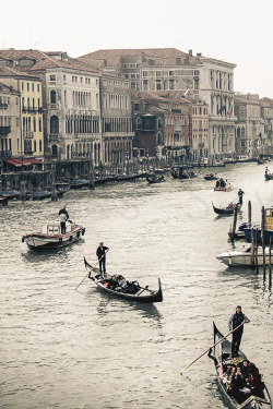 italian-luxury:  Venice Gondolas | Italy 