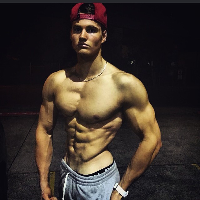 beautifulyoungmuscle:  Aussie teen BB Carlton Loth 