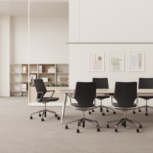 “Swurve” task and conference chair designed by Andrew Jones for Keilhauer