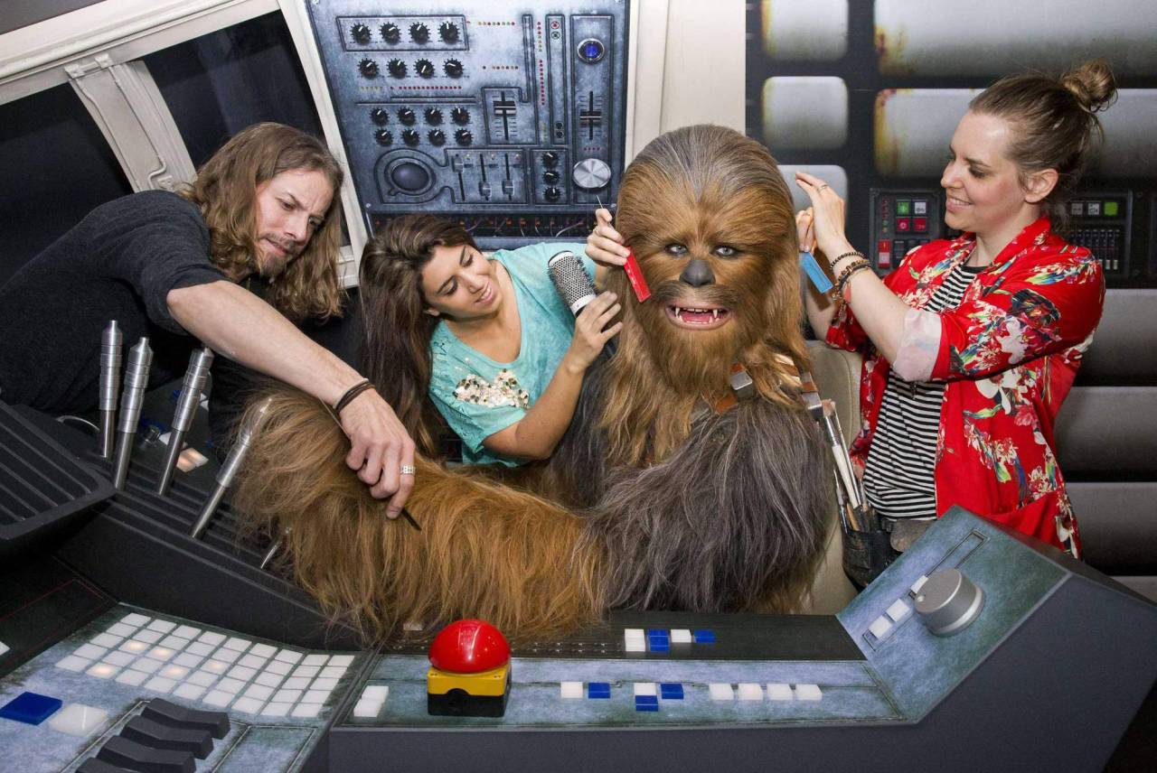 elcondensadordf:  10 preciosas fotografías de los artistas del museo Madame Tussauds