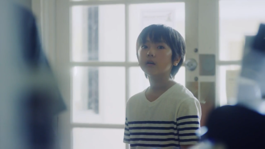 multiscales:  Okay, but can we talk about the Japanese Sun&Moon commercial / ad? It’s honestly the most precious thing ever????A Japanese kid is moving to Hawaii with his mother and loves Pokemon. He stays up with his mother practicing his English