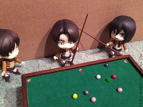 fuku-shuu:   RivaMika Nendoroid Theater: Pool Rules  Levi, you shouldn’t swing