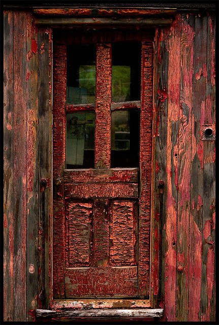 chillypepperhothothot:  The Red Door by Junkstock adult photos