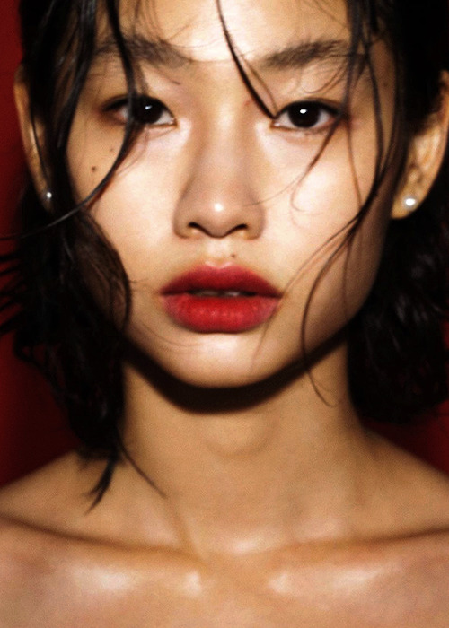 netflixdramas:Jung Ho Yeon for Dazed Korea (2021, ph. Kim Yeong Jun)