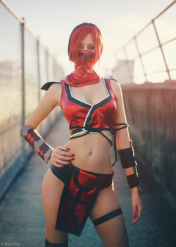 cosplayhotties:Mortal Kombat - Skarlet by