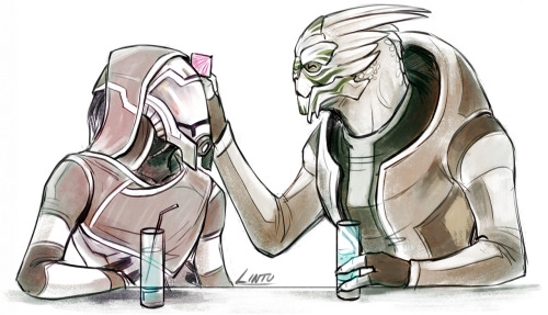 lintufriikki:i got too excited about these two cuties :’) the turian is mine and the quarian is napp