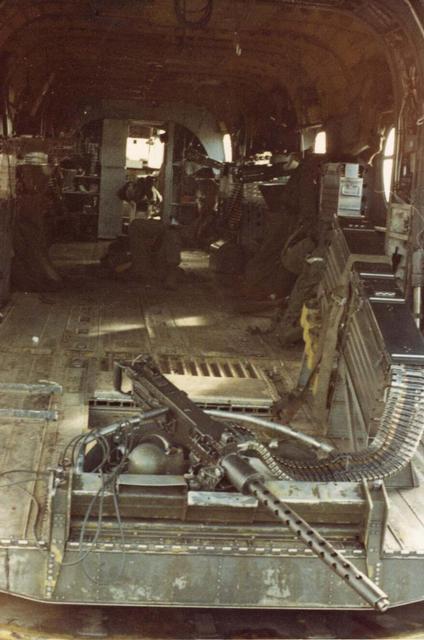 enrique262:  Boeing ACH-47A “Guns A Go-Go“ experimental gunship helicopter. 