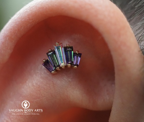 Here is a stunning helix piercing Shay got to do for Andrew. Andrew has damn good taste in jewelry a