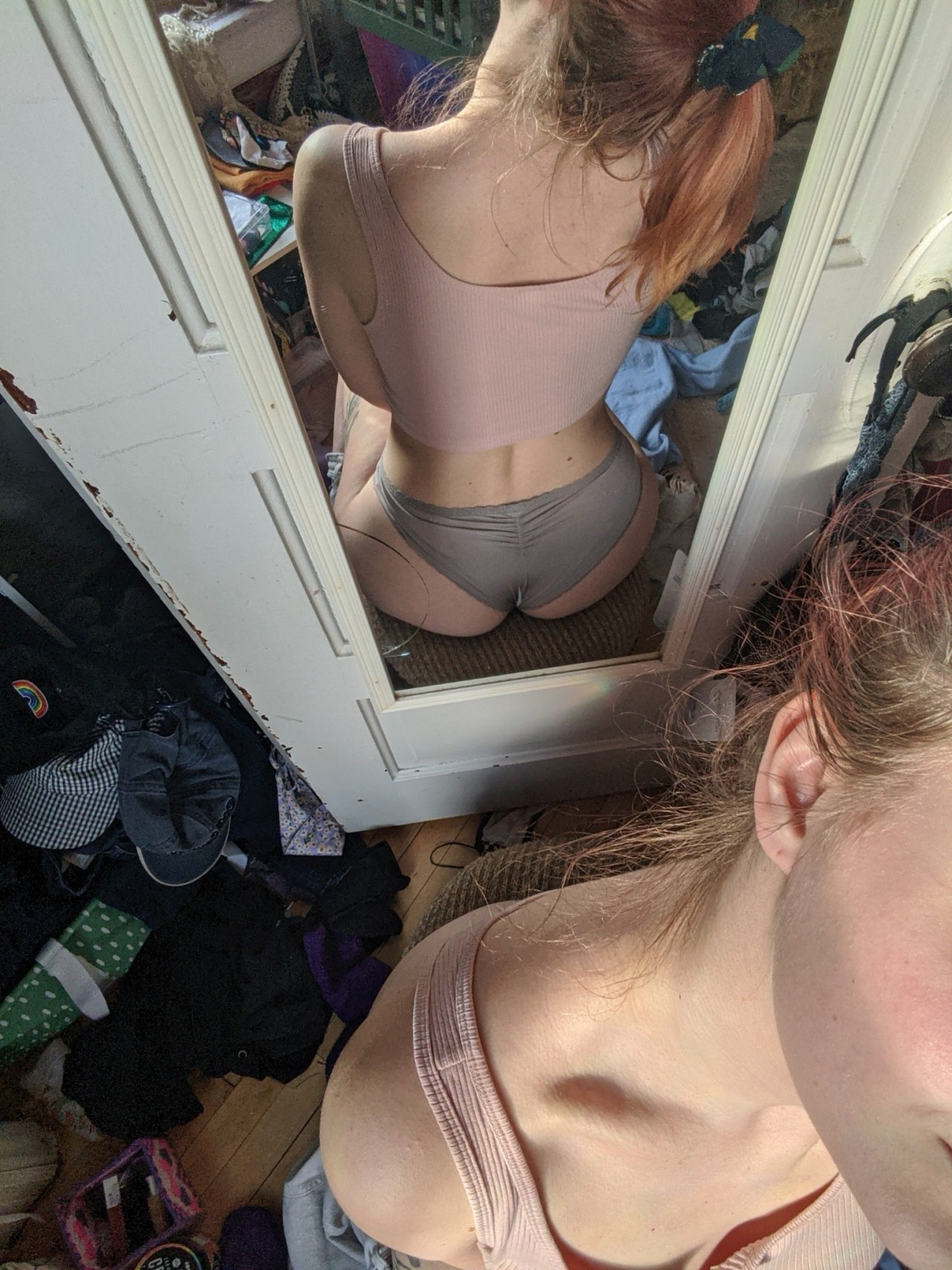 Porn photo Getting into shape and my back is showing