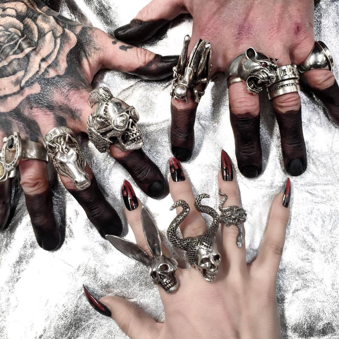 socialpsychopathblr:  Heart of Bone