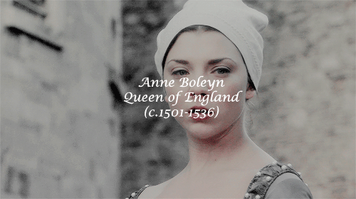 ladygiselletudor:    19th May 1536 –  Execution of Anne Boleyn Dressed in a robe