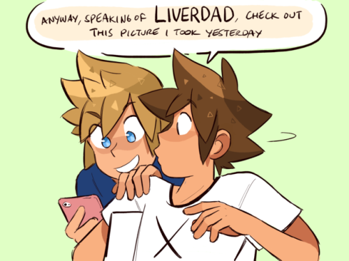 liverpepper: sora: where’d you even get all that stuff?? Roxas: Axel’s got a ton of makeup. But hey, check out the contour—sora: it’s just a brown smear on his face!! Roxas: I did my best okay 😤! (decided to finally redraw this post for it