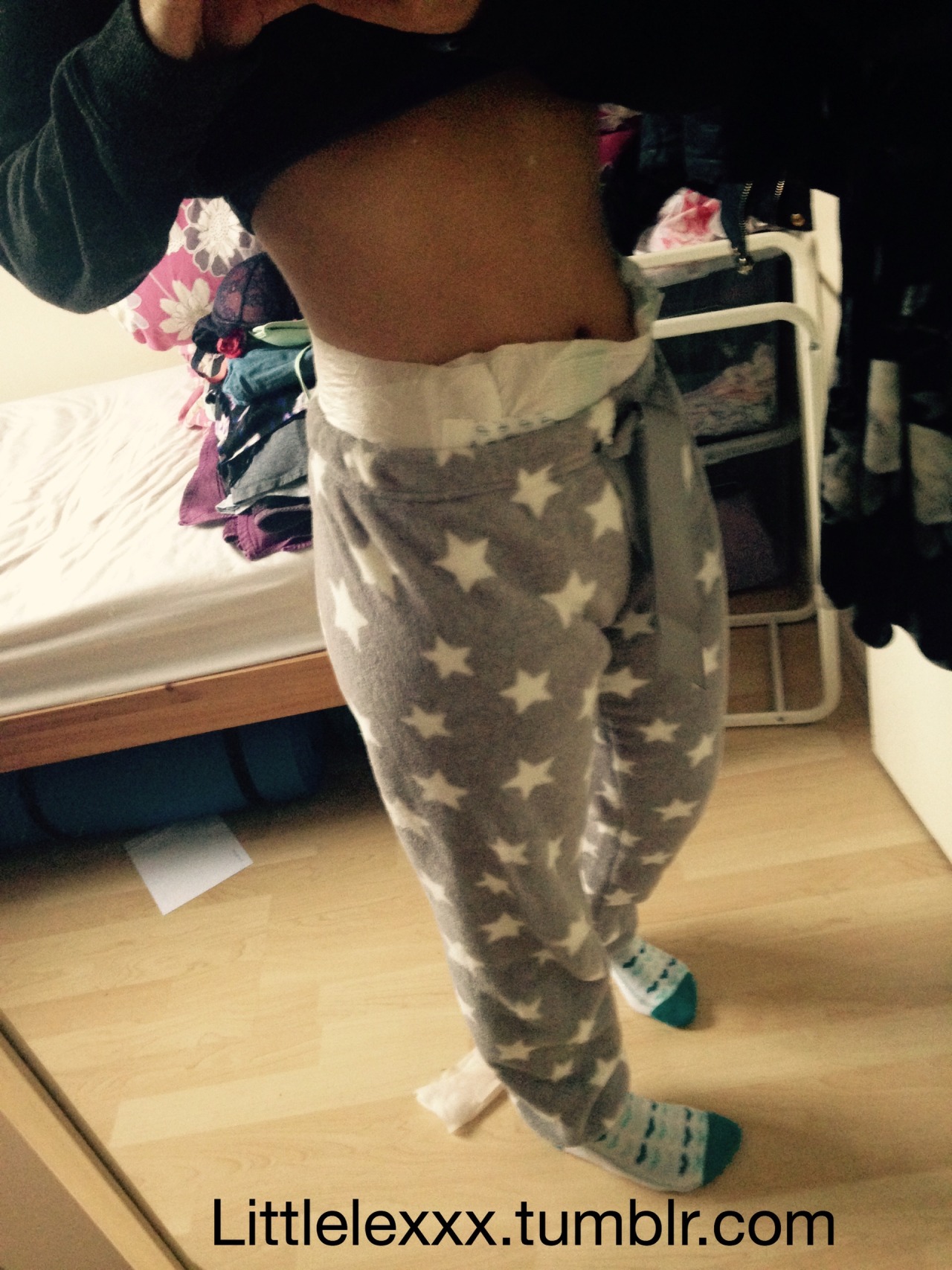 littlelexxx:  Padded under the worlds most fluffiest trousers, feels like I’m wearing