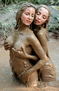 MuddyGirls