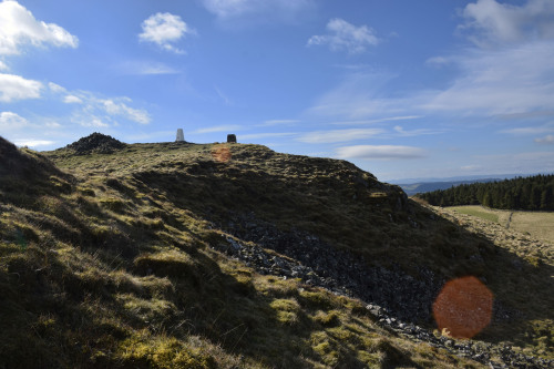 Norman’s LawThis is a well-preserved Iron Age hillfort, which was so much fun to explore. Ther