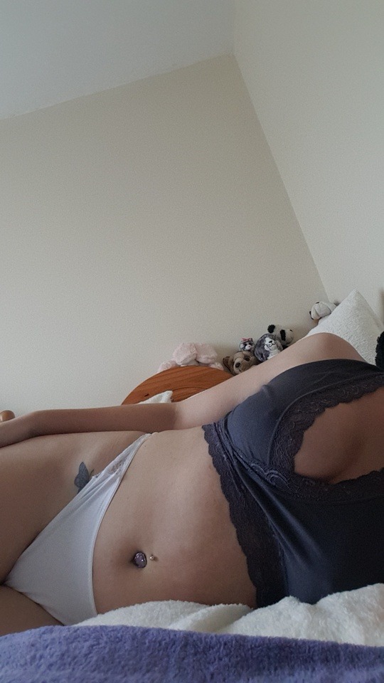 Really Feeling My Underwear Combo Today 😊😇