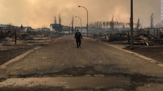 Canada loses an entire city due to wild fire -- Yes you read that correctly.