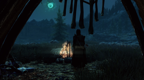 While others sleeps, Sarade keeps guard at nights. Witch’s tent is just camoflage.