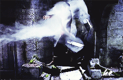 rosereturns:A servant who’s extremely brave. And incredibly loyal, to be honest. Not at all cowardly