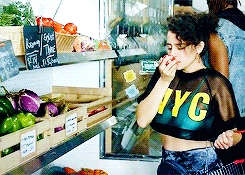 broad-city:Broad City S03E02