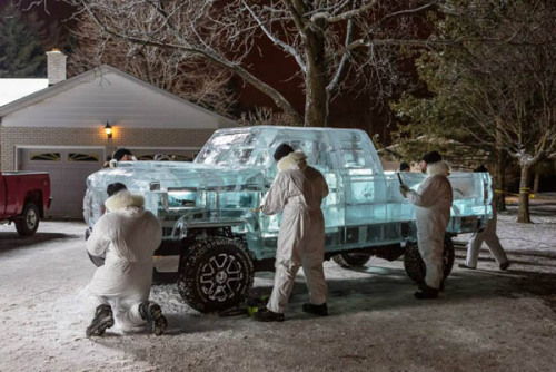 bobbycaputo:  Fully Functional and Driveable Truck Made of Ice A Canadian ice sculpture company called Iceculture took on an incredible challenge recently. The result is pretty much unbelievable. Canadian Tire, a battery company, wanted to showcase