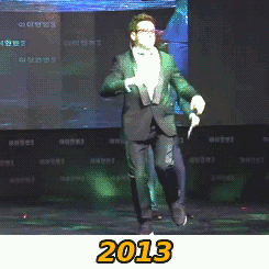 hedgehog-goulash7:  iwantcupcakes: SOME THINGS NEVER CHANGE: Robert Downey Jr. and