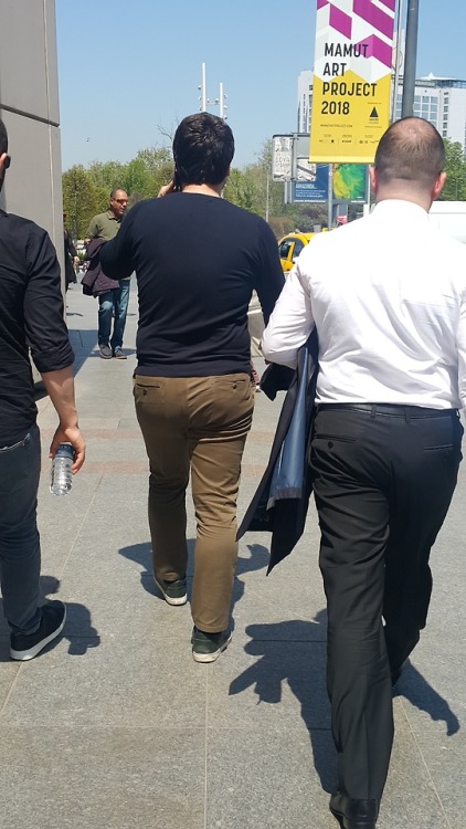 YOLDA GÖT GÖRÜNCE DAYANAMIYORUM