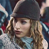 milfannatorv:  Imagine me and you Luce: The lily means, “I dare you to love me”. 