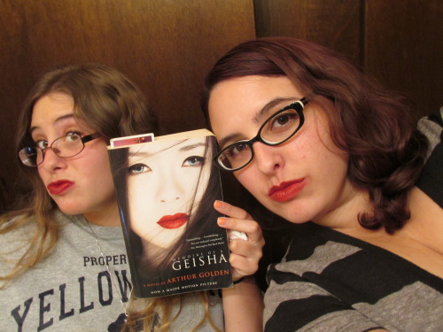 so we all had the same lipstick onand this is what we did