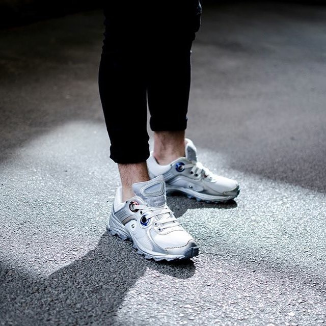 raf simons response trail robot