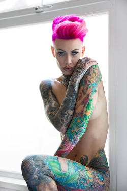 ilovetattoedpeople:Follow me ILTP 