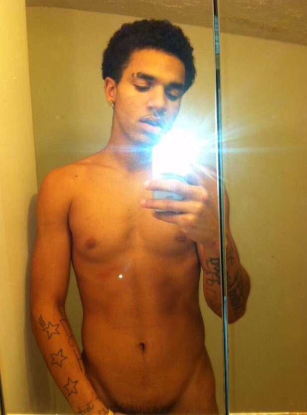2-exclusive-4-u:  bestbait:  Just a couple teasers of Marcus 😏 like and reblog
