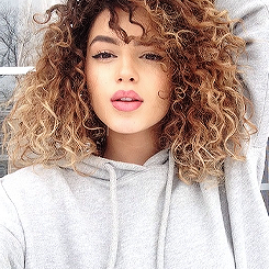 girlieicons:please like this post if you take any icon (click on the icon to see