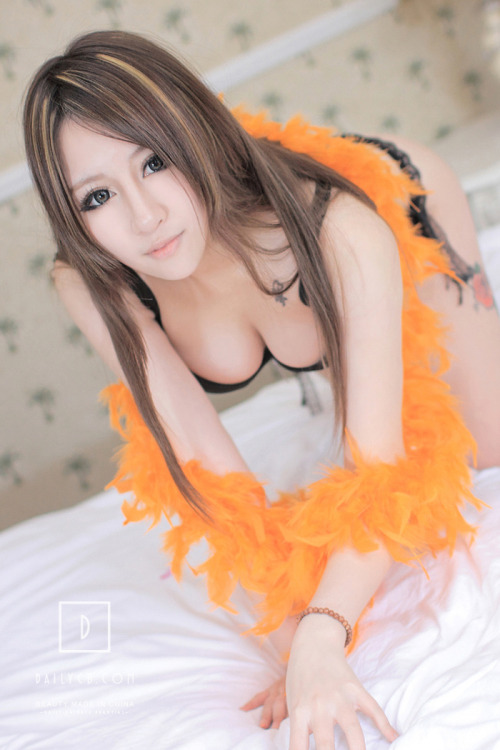 chinabeauties:  as seen on DCB - Chinese Girls